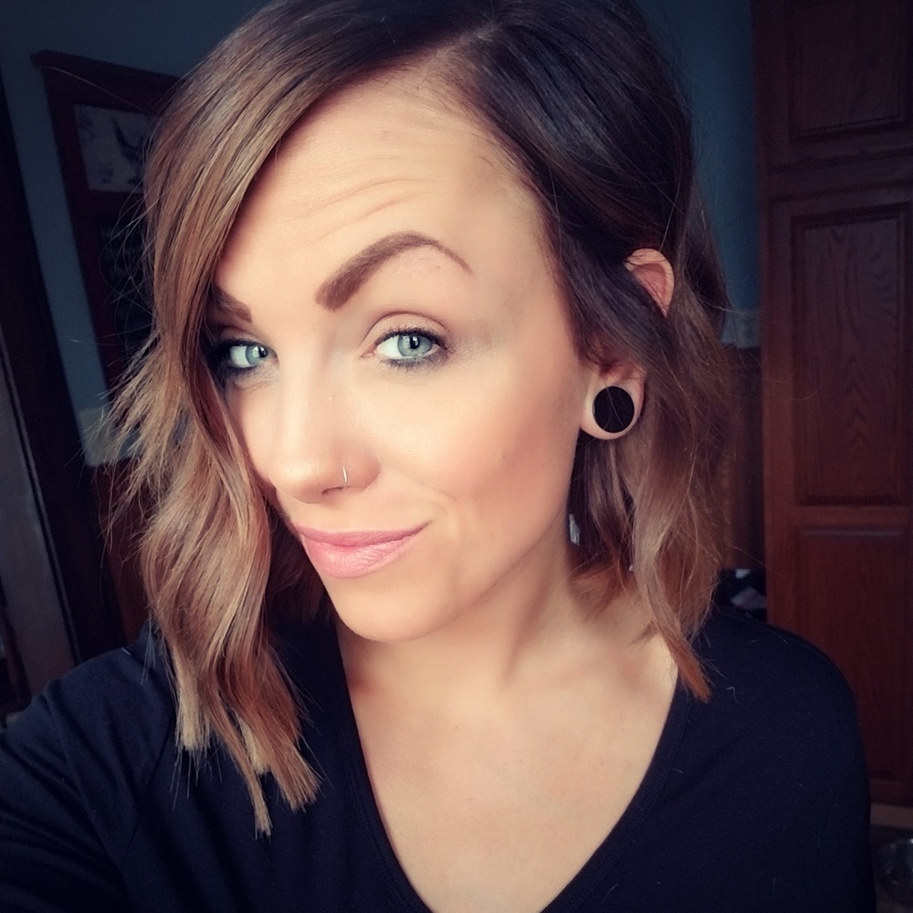 Meet your Posher, Tiffany